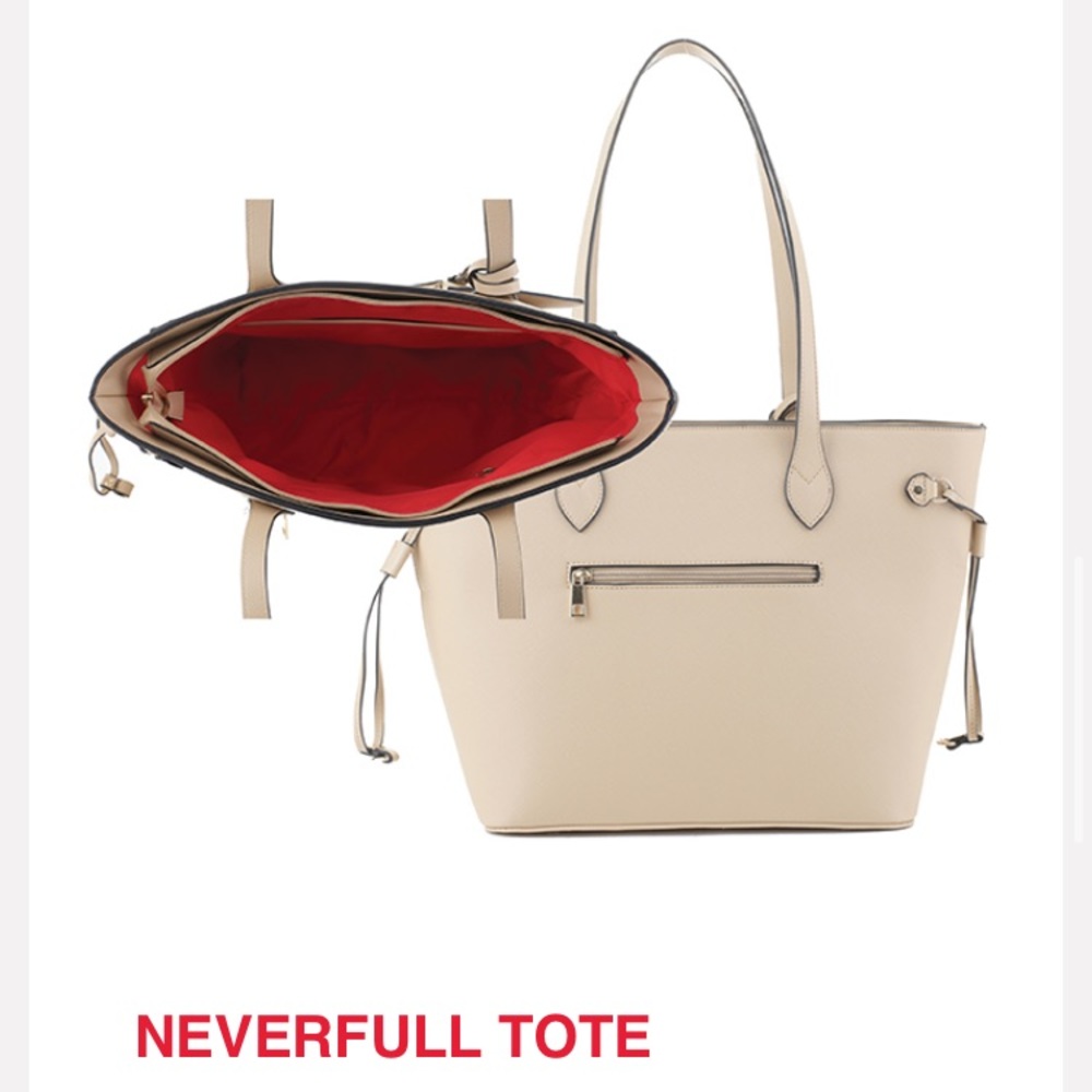 NWT Marilyn Monroe large, beige tote handbag